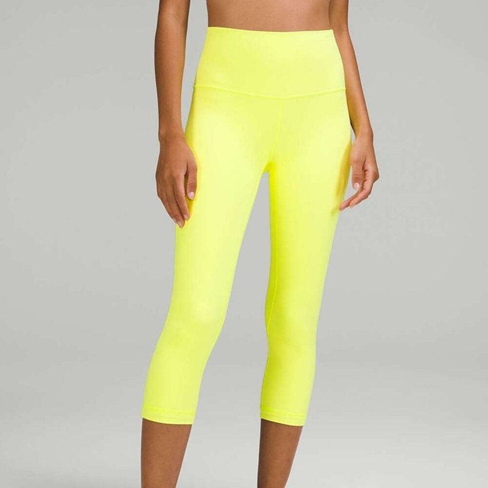 Lululemon NWT Electric Lemon Align High Rise 21" Crop Yoga Leggings Size 6